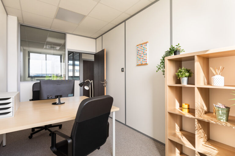 bureau-2-poste-light