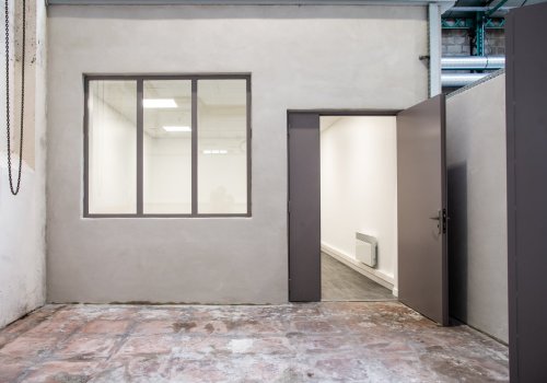 Bel Air Industrie | Atelier ouvert/fermé de 43m² à 180m² à Bel Air Camp